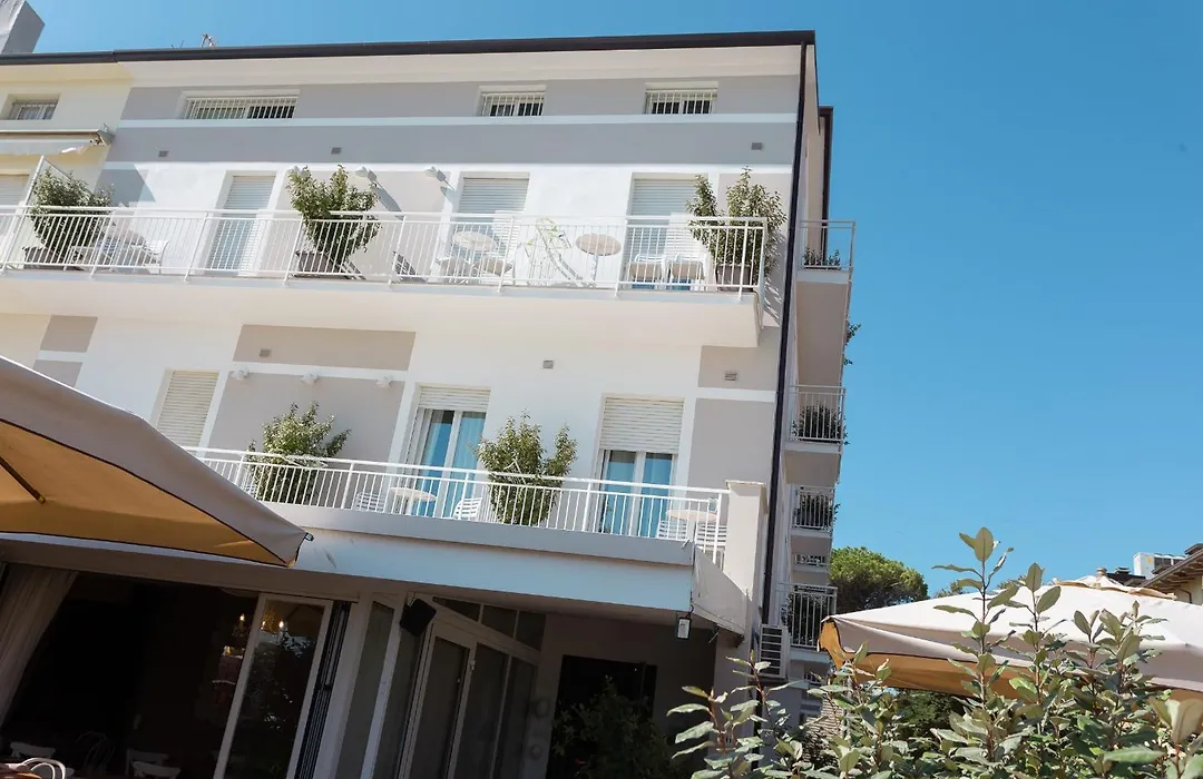 Hotel Ronchi-1