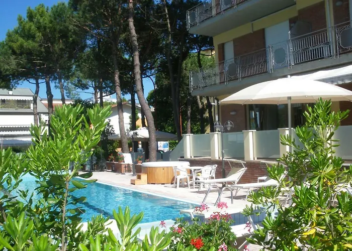 Hotel Ascot